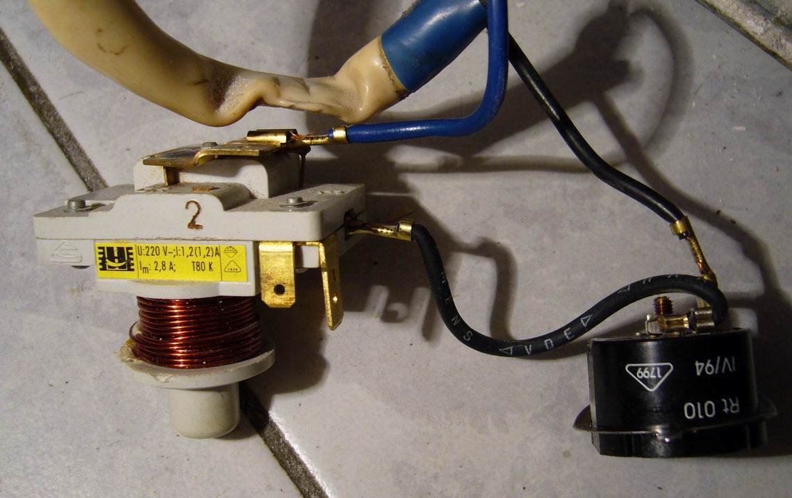 Стоит ли ремонтировать холодильник или купить новый?