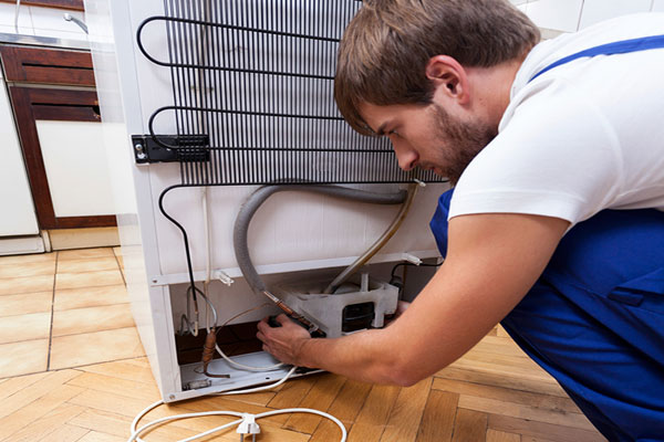 Горит или мигает красная лампочка в холодильнике Атлант